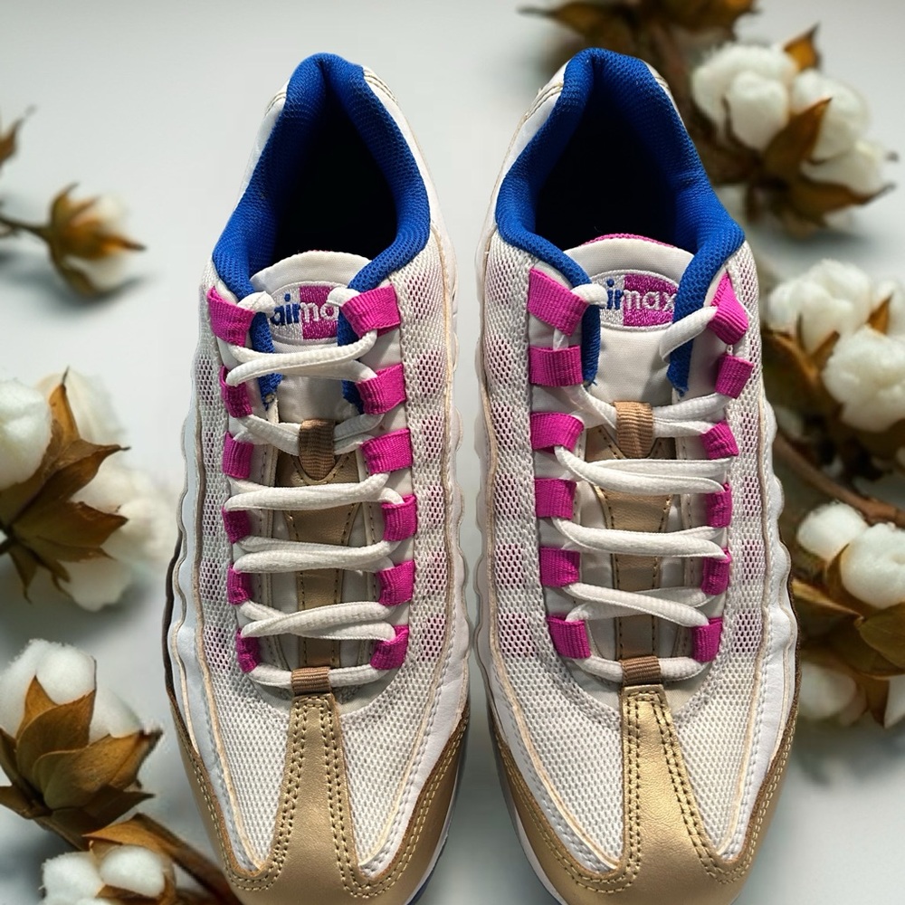 Nike Air Max 95 LE 'Peanut Butter & Jelly' sneakers. Size 6.5 Y or women’s 8. - Picture 5 of 5